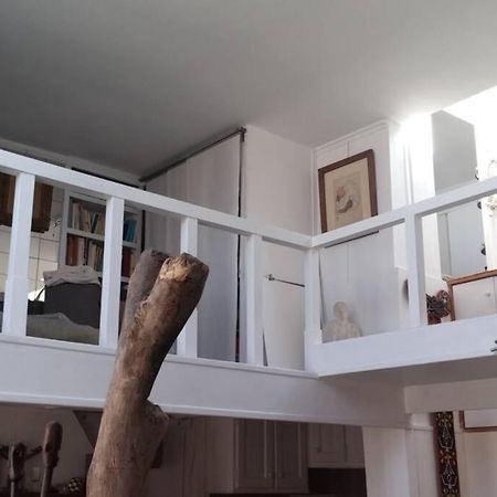 Appartement Atypique Saint Germain Des Pres Париж Екстериор снимка